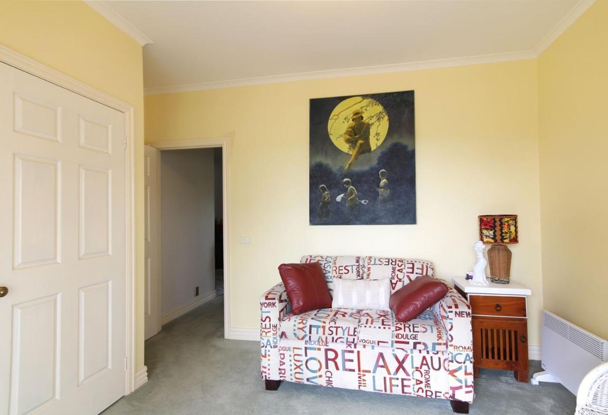 Nicholson Bnb And Arts Centre Bagian luar foto